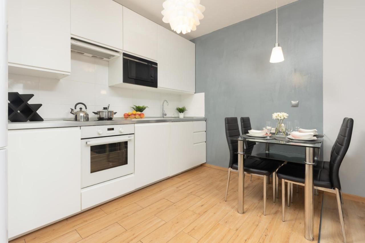 Warszawa Wawrzyszewska Apartment By Noclegi Renters Bagian luar foto