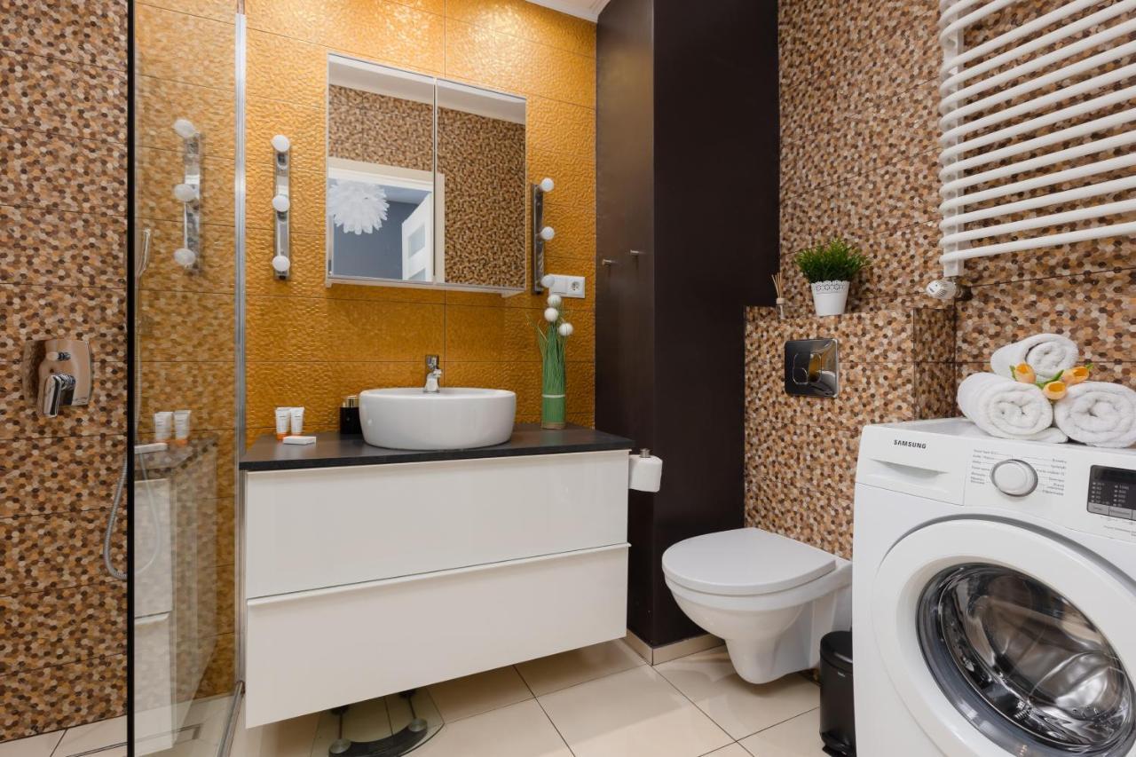 Warszawa Wawrzyszewska Apartment By Noclegi Renters Bagian luar foto