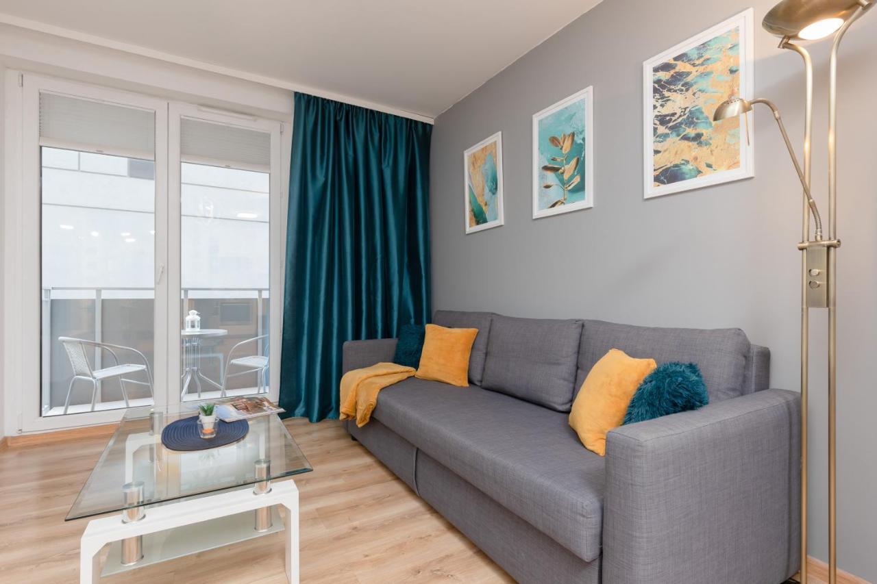 Warszawa Wawrzyszewska Apartment By Noclegi Renters Bagian luar foto